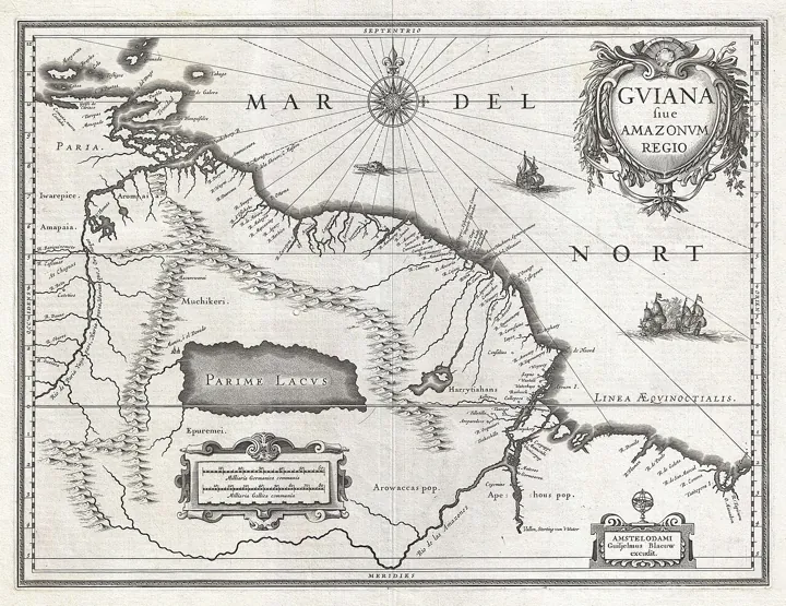 Photo d’origine : Carte gravée ancienne de la Guyane et de la région amazonienne, avec rose des vents et vaisseaux.